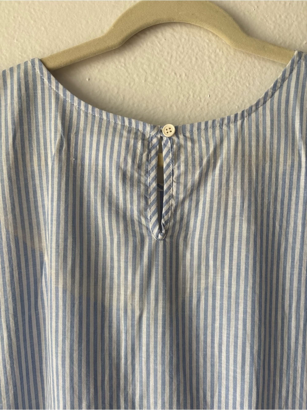 Tradlands Chalet Light Blue Stripe Tiered Short-Sleeve Women's Dress - Picture 5 of 6